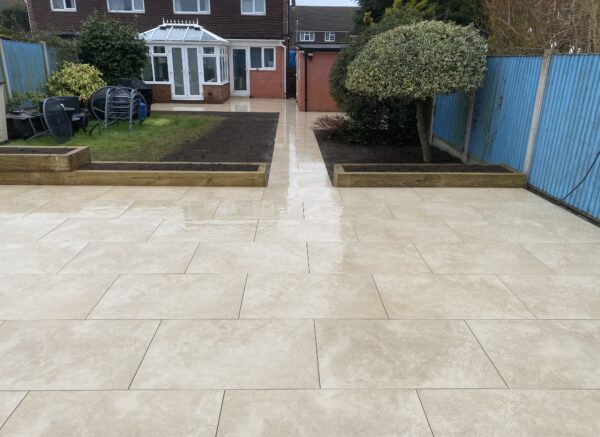 Maidstone patio installer